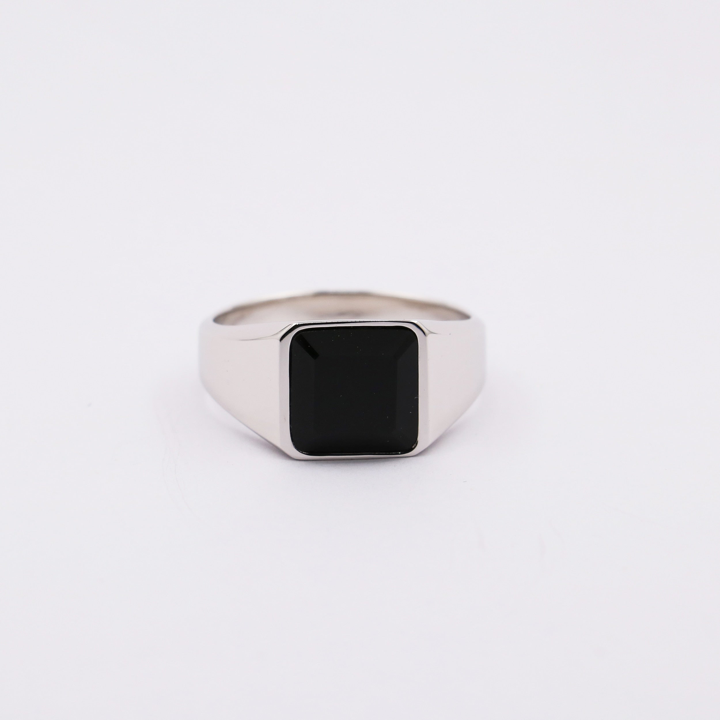 Onyx Horizon Ring