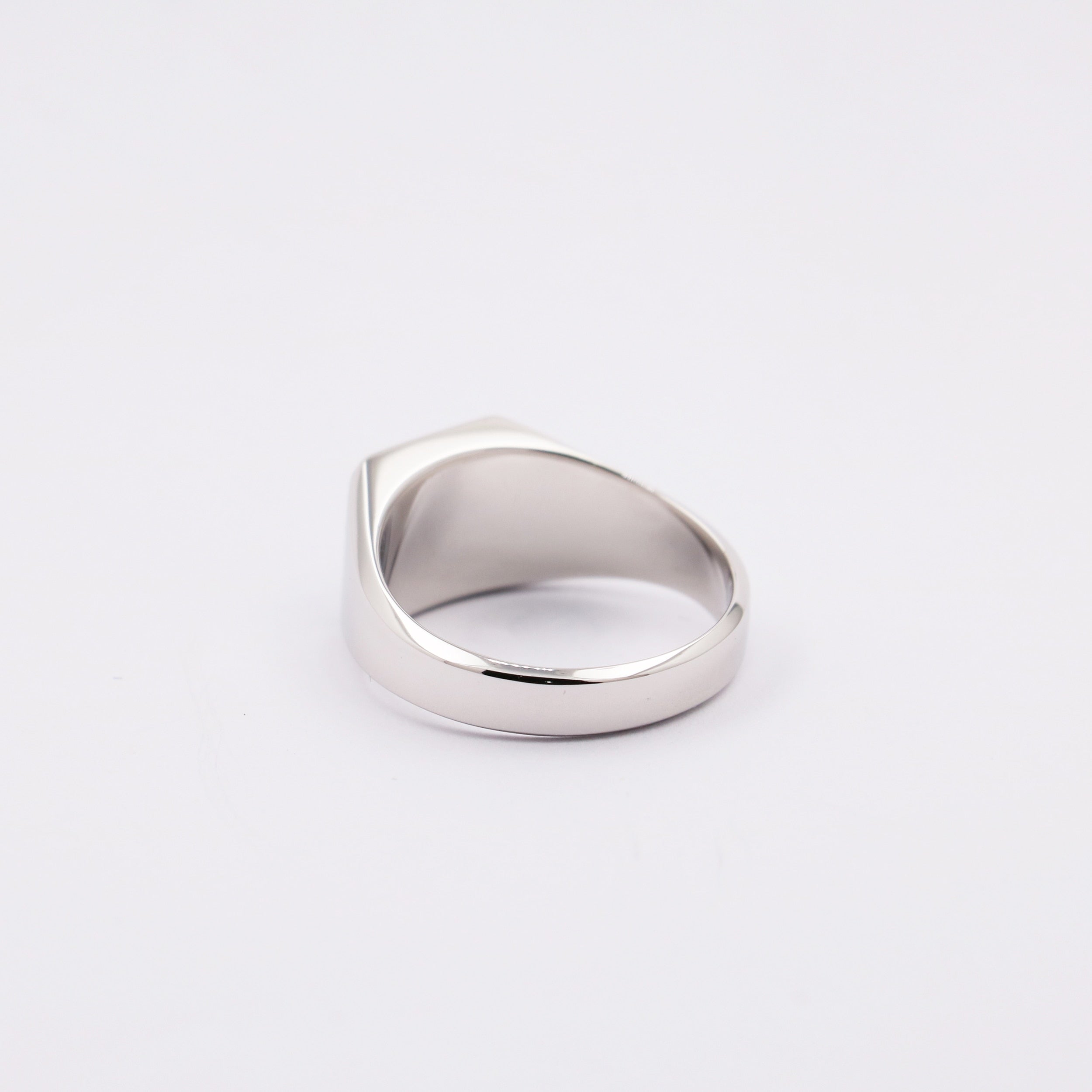 Onyx Horizon Ring